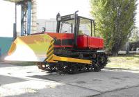 Трактор ДТ-75 с бульдозерным оборудованием